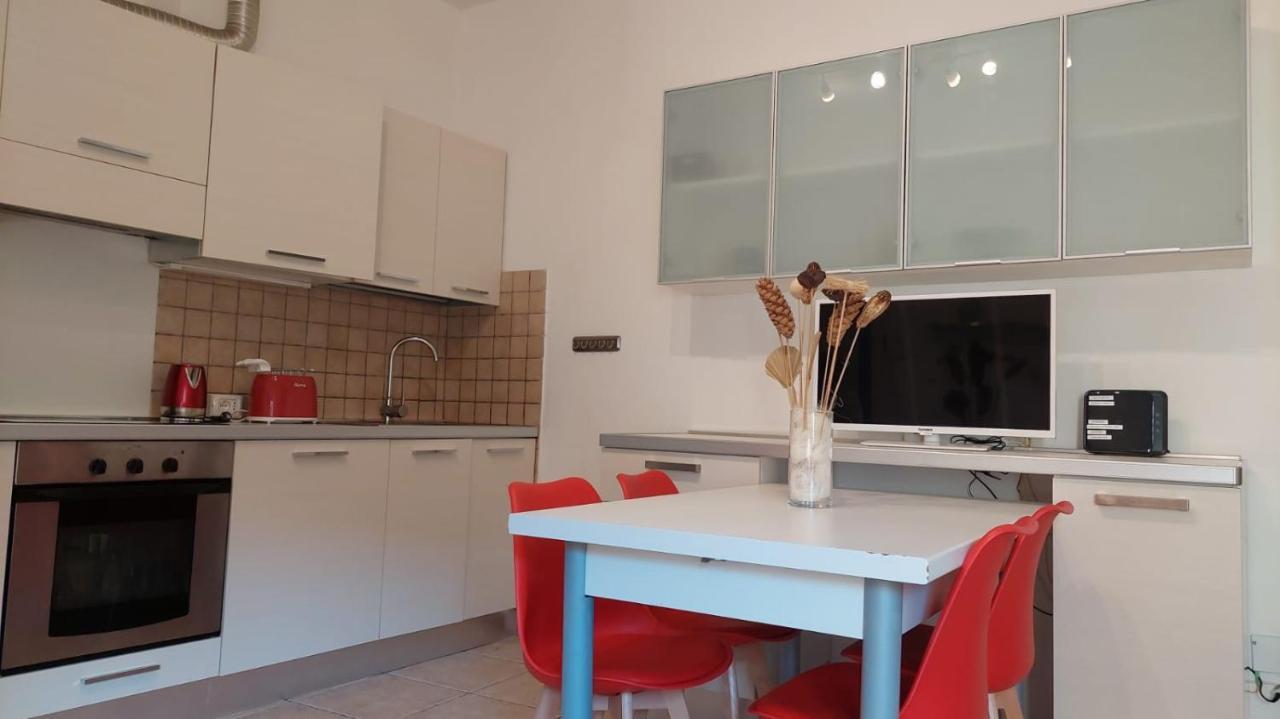Casa Vacanze I Leoni Empoli Eksteriør bilde